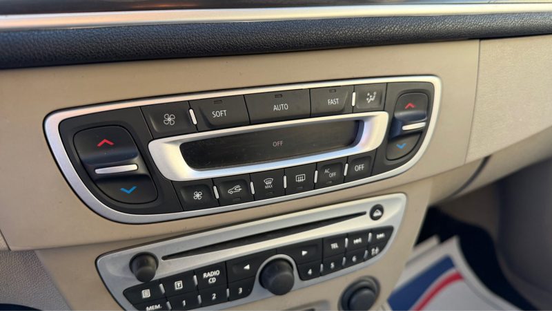 RENAULT MEGANE III BERLIN 1.5 DCI 110CV  2011