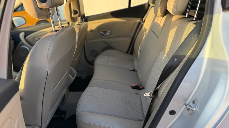 RENAULT MEGANE III BERLIN 1.5 DCI 110CV  2011