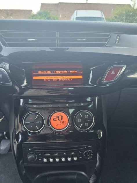 CITROËN DS3 1.6 HDI 110 SPORT CHIC 2012