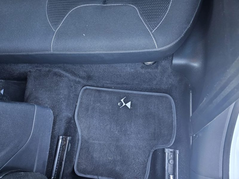 CITROËN DS3 1.6 HDI 110 SPORT CHIC 2012