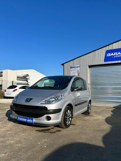 PEUGEOT 1007 1.4 FILOU 2008