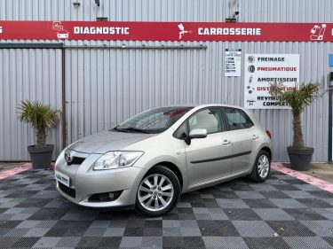 TOYOTA AURIS 1.6I 124 CV BVA GARANTIE 12 MOIS 