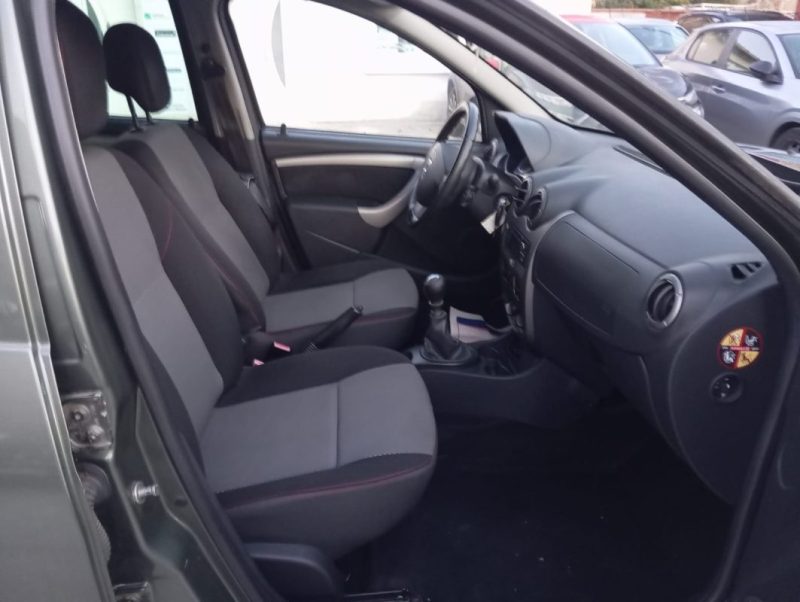 DACIA DUSTER 1.5 DCI 110CH FAP PRESTIGE 4X2 2012