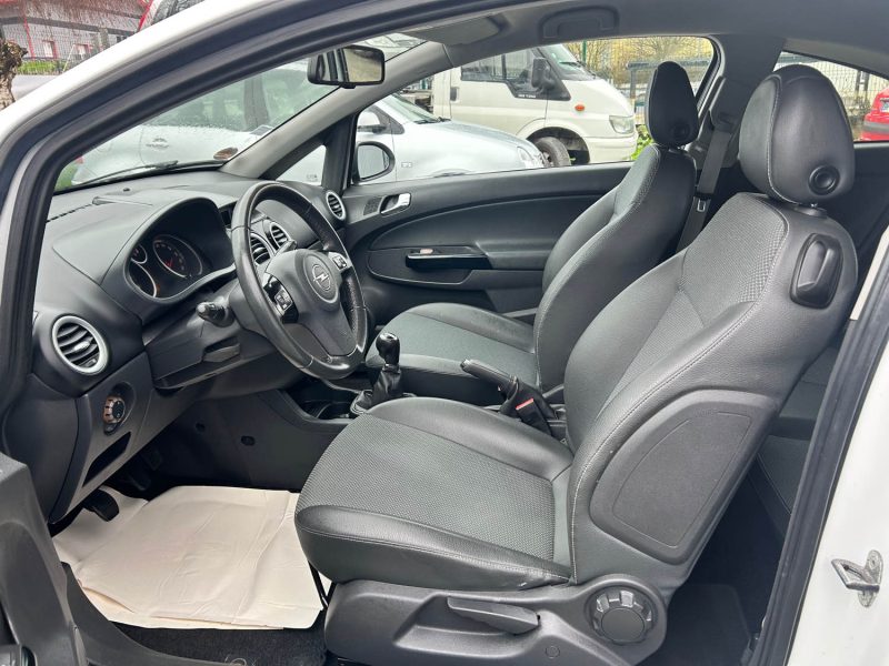 OPEL CORSA 1.4 90CV 2009