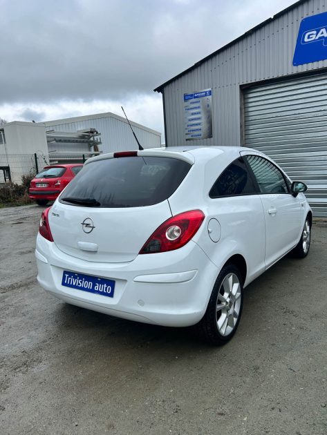 OPEL CORSA 1.4 90CV 2009