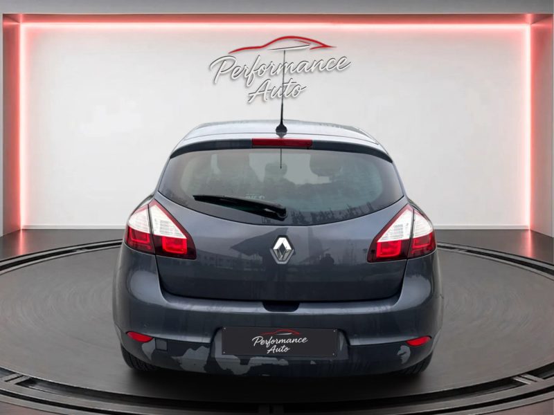 RENAULT MEGANE 3 PHASE 3 1.2 TCE 130 LIMITED 