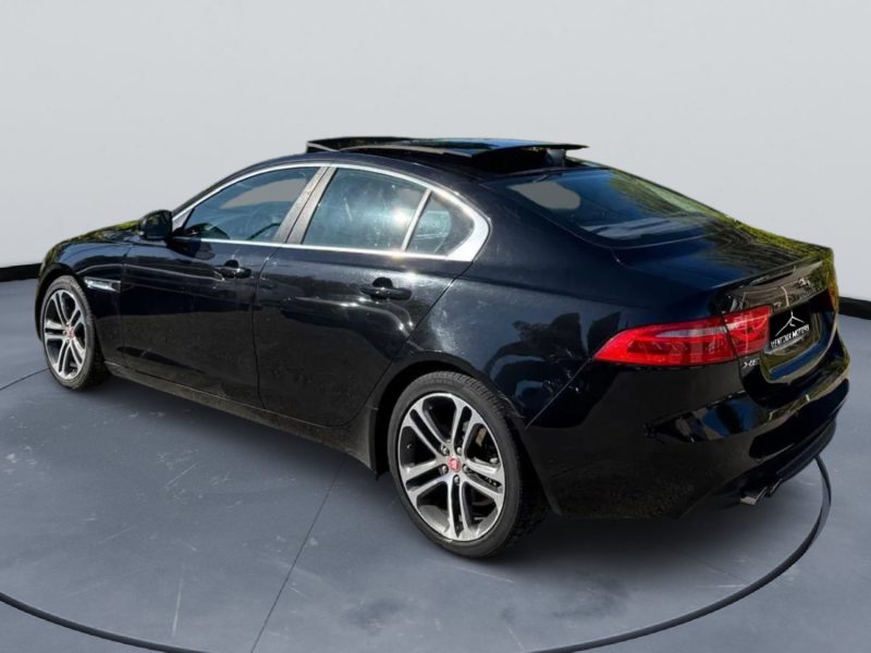 JAGUAR XE 2.0D PORTFOLIO BVA8