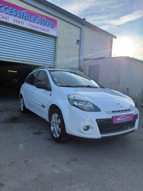 RENAULT CLIO III 1.6 16V 110CH XV DE FRANCE BVA 2012