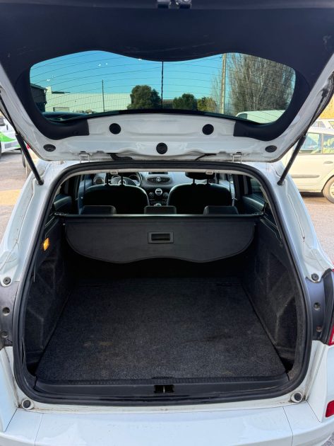 RENAULT CLIO III 1.6 16V 110CH XV DE FRANCE BVA 2012