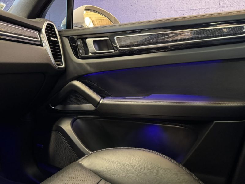 PORSCHE CAYENNE COUPE 3.0 V6 462CV PLATINIUM EDITION/FRANCAISE/ENTRETIEN PORSCHE/TVA RÉCUPÉRABLE