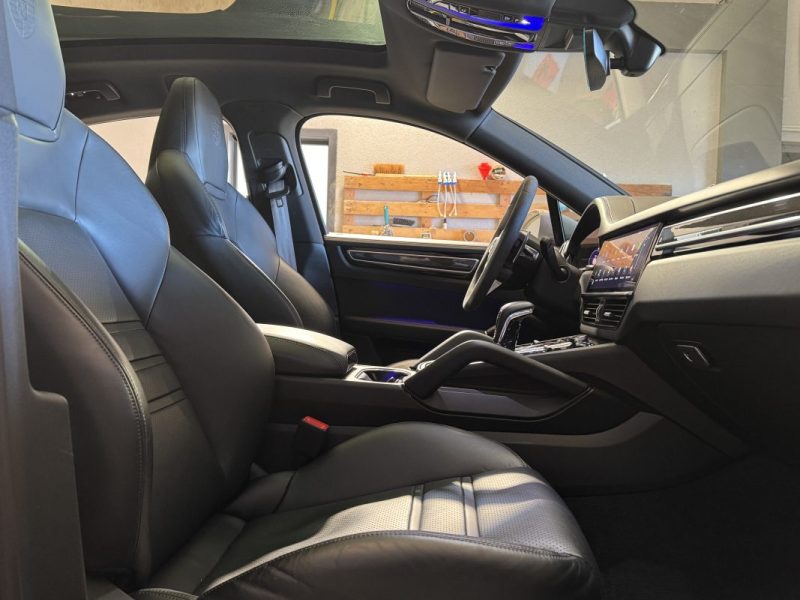 PORSCHE CAYENNE COUPE 3.0 V6 462CV PLATINIUM EDITION/FRANCAISE/ENTRETIEN PORSCHE/TVA RÉCUPÉRABLE