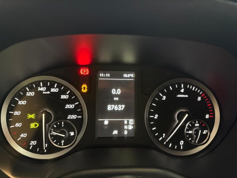 Mercedes Vito 116 2.0 CDI 163ch 🚐✨ Attelage 🔗 Dépôt-vente 📋 Reprise 🔄