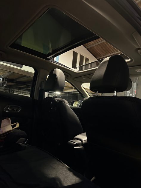 MAGNIFIQUE HONDA HRV CVT EXCLUSIVE NAVI 1.5 i-VTEC 130 CH (SUIVI D’ENTRETIEN, TOIT OUVRANT)