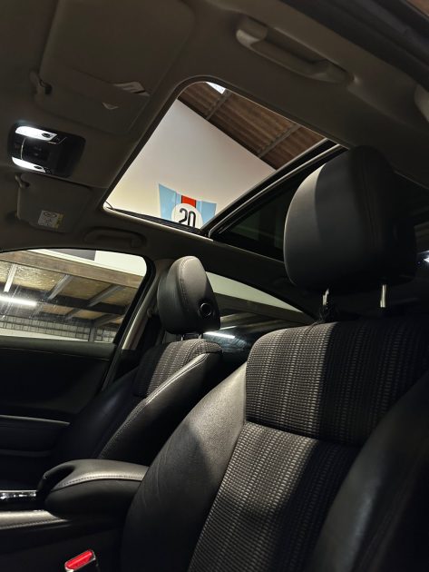 MAGNIFIQUE HONDA HRV CVT EXCLUSIVE NAVI 1.5 i-VTEC 130 CH (SUIVI D’ENTRETIEN, TOIT OUVRANT)