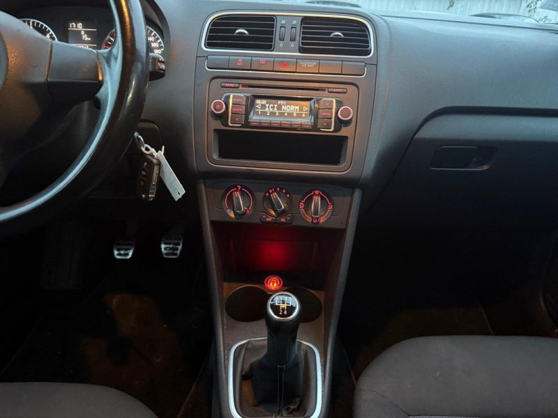 VOLKSWAGEN POLO 1.6 TDI 90CH FAP CONFORTLINE 5P 2012