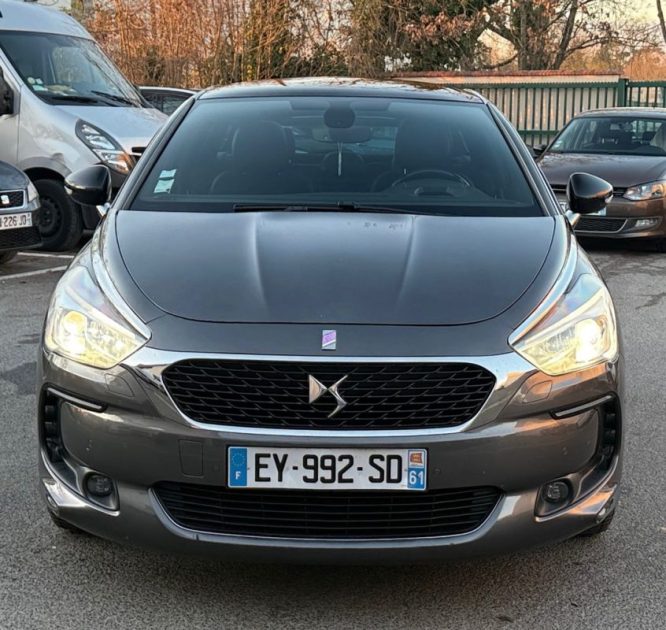 DS DS5 2.0 BlueHDi 180 SS EAT6 Performance Line - Kit de distribution à jour
