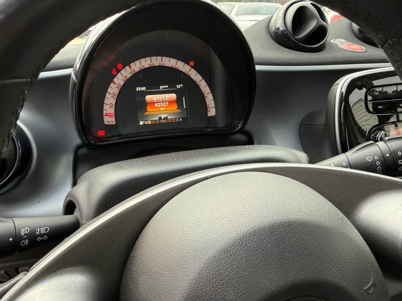 SMART FORFOUR 90CH PASSION TWINAMIC E6C 42MKM