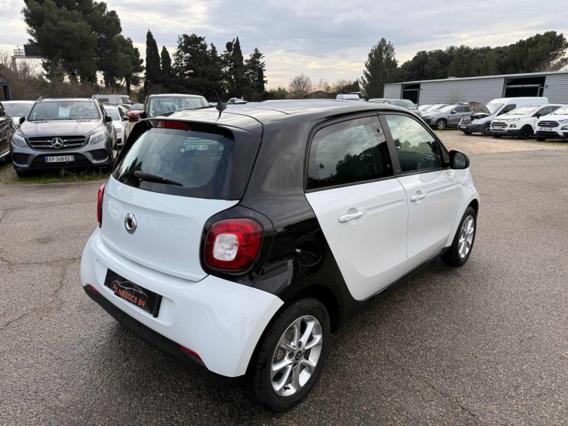 SMART FORFOUR 90CH PASSION TWINAMIC E6C 42MKM