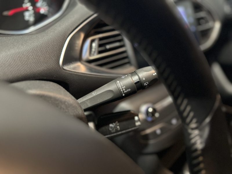 PEUGEOT 308 1.5 BlueHDi 100ch Active