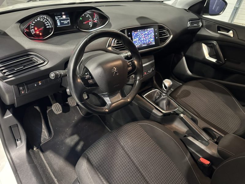 PEUGEOT 308 1.5 BlueHDi 100ch Active