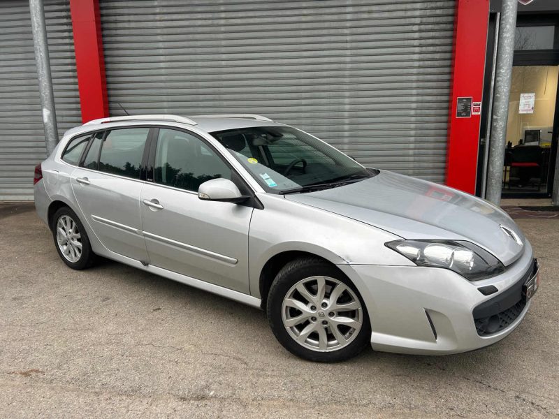 RENAULT LAGUNA 2.0 DCI 150 GT 4CONTROL 