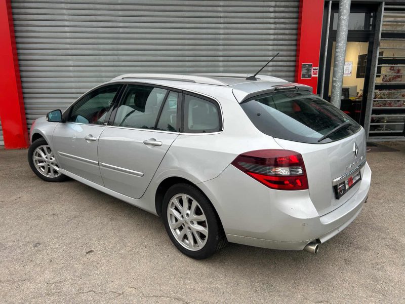 RENAULT LAGUNA 2.0 DCI 150 GT 4CONTROL 