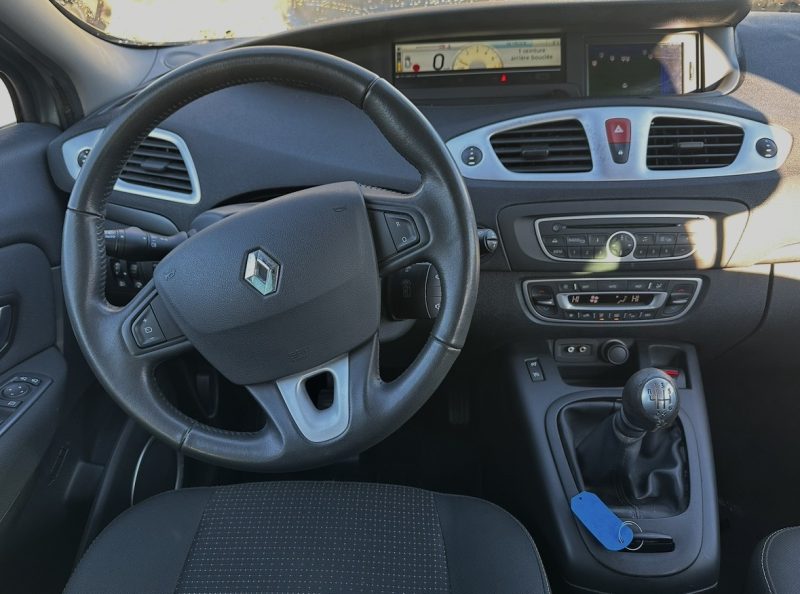 RENAULT MEGANE SCENIC 1.5 DCI 2009