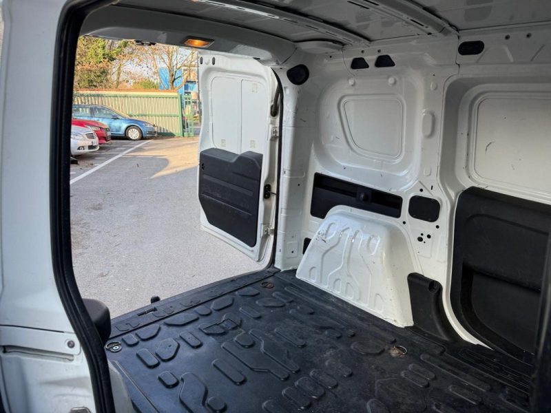 FIAT DOBLO II 1.3 MULTIJET 16V 90CH EURO4 PACK 2011