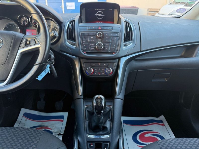 OPEL ZAFIRA TOURER 1.4 Turbo 140 ch Start/Stop EcoFlex Cosmo - 7 places