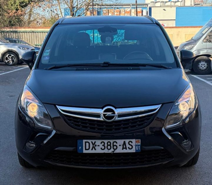 OPEL ZAFIRA TOURER 1.4 Turbo 140 ch Start/Stop EcoFlex Cosmo - 7 places