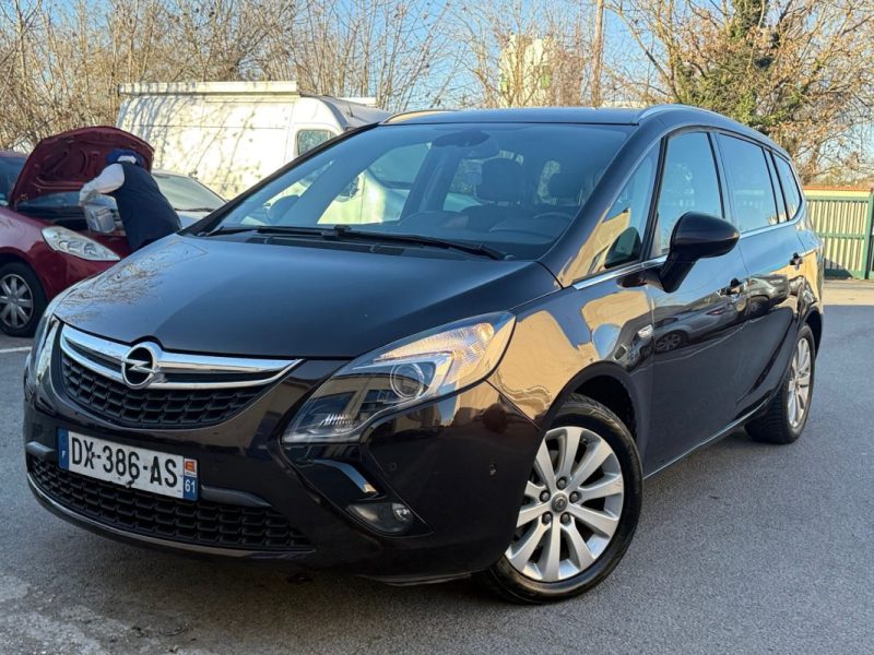 OPEL ZAFIRA TOURER 1.4 Turbo 140 ch Start/Stop EcoFlex Cosmo - 7 places