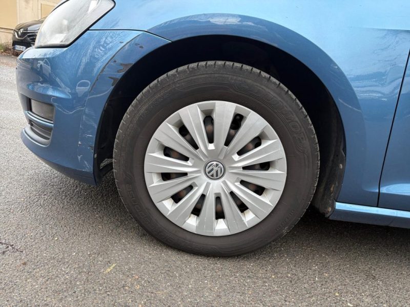 VOLKSWAGEN GOLF VII 1.6 TDI 105CH BLUEMOTION TECHNOLOGY FAP CONFORTLINE BUSINESS 2014