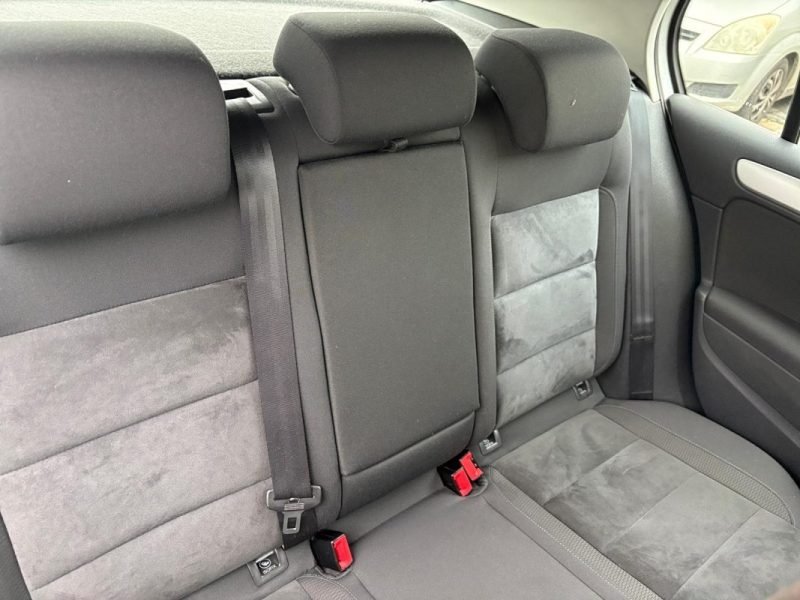 VOLKSWAGEN GOLF 2.0 TDI 140 CONFORTLINE BLUEMOTION 2010