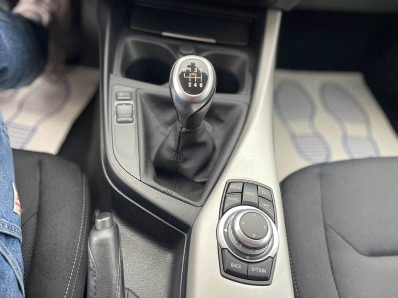 B.M.W. SERIE 1 114D 95CH SPORT 5P 2016