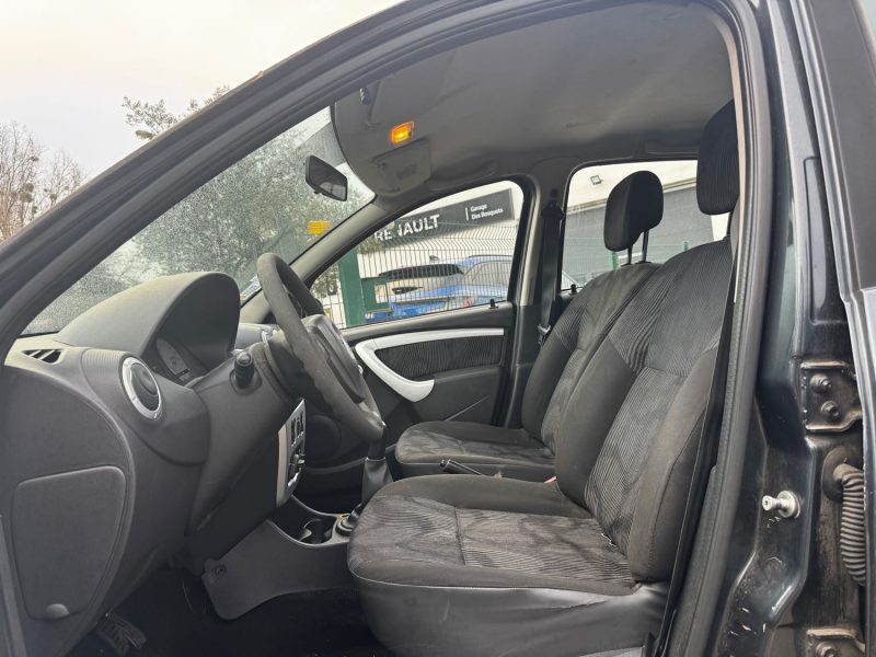 DACIA SANDERO 1.5 DCI 85 BLACK LINE 2010