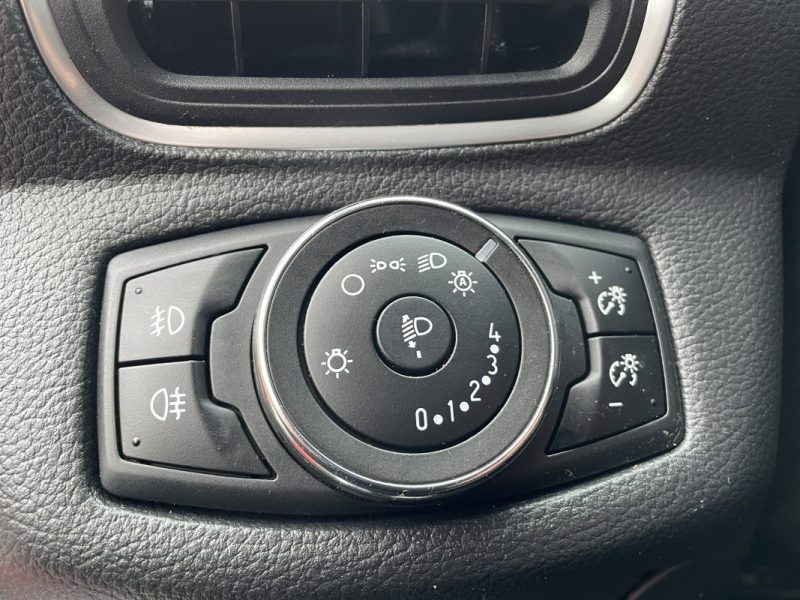 FORD B-MAX 1.5 TDCI 95CH STOP&START TITANIUM 2017