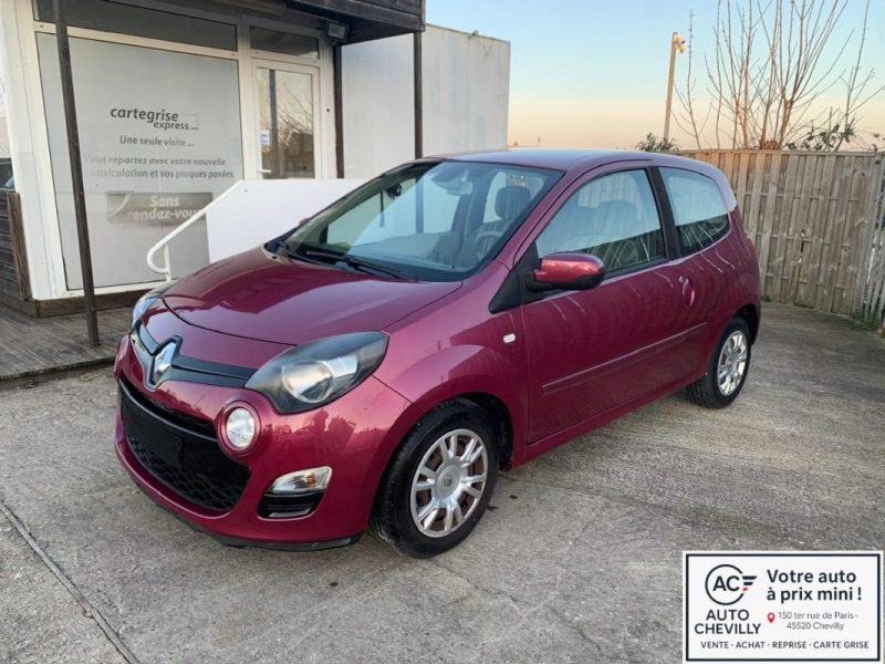 RENAULT TWINGO II 1.2 LEV 16V 75