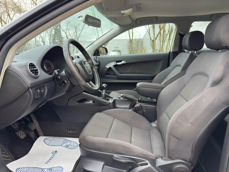 Audi A3 2.0 TDI 140 ch Ambition DPF – Clim Auto – Régulateur – Révisée & Garantie 6 mois