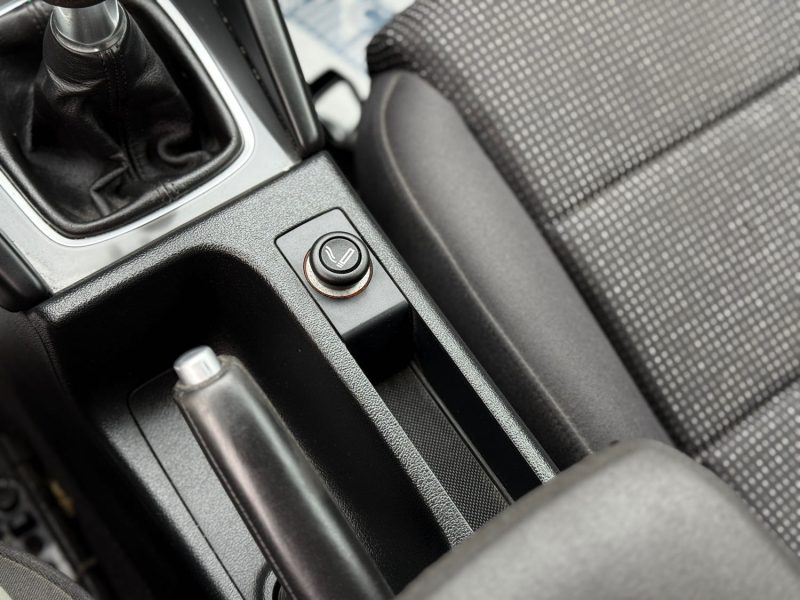 Audi A3 2.0 TDI 140 ch Ambition DPF – Clim Auto – Régulateur – Révisée & Garantie 6 mois