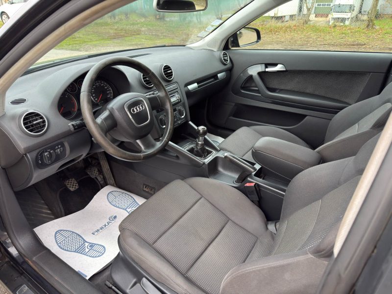 Audi A3 2.0 TDI 140 ch Ambition DPF – Clim Auto – Régulateur – Révisée & Garantie 6 mois