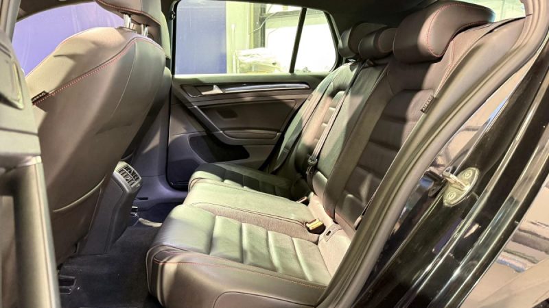 VOLKSWAGEN GOLF VII 2.0 TSI 230CH BLUEMOTION TECHNOLOGY GTI PERFORMANCE DSG6  2016