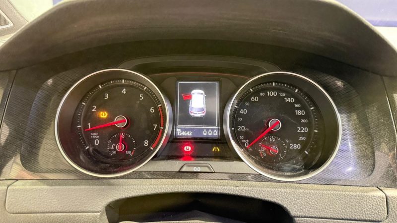 VOLKSWAGEN GOLF VII 2.0 TSI 230CH BLUEMOTION TECHNOLOGY GTI PERFORMANCE DSG6  2016