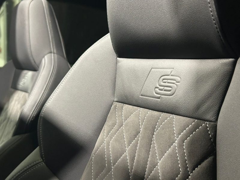 AUDI A3 SB 40 TFSI-E 204 S TRONIC / S LINE / CARPLAY / TOIT OUVRANT / PACK LED / SIEGE CHAUFFANT 