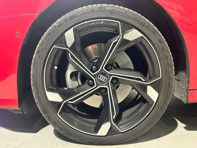 AUDI A3 SB 40 TFSI-E 204 S TRONIC / S LINE / CARPLAY / TOIT OUVRANT / PACK LED / SIEGE CHAUFFANT 