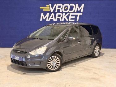 FORD S-MAX - 2.2 TDCI - 175 ch - BVM - 2019 - 5 PLACES - Power Shift Titanium - ATTELAGE 