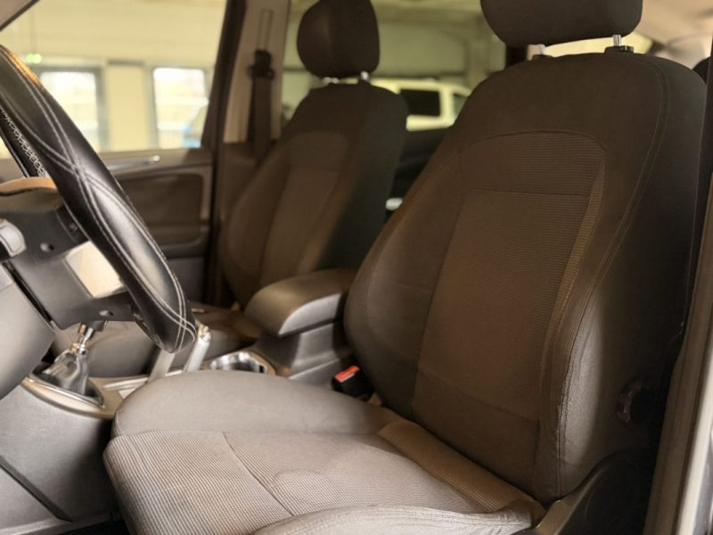  FORD S-MAX / Diesel / 175 ch / Sièges électriques / Radar de recul AV/AR / Power Shift Titanium /