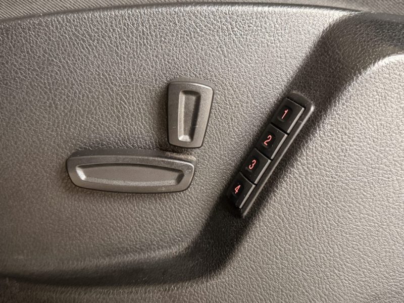  FORD S-MAX / Diesel / 175 ch / Sièges électriques / Radar de recul AV/AR / Power Shift Titanium /