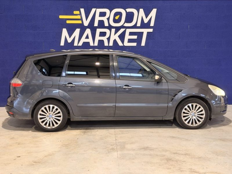  FORD S-MAX / Diesel / 175 ch / Sièges électriques / Radar de recul AV/AR / Power Shift Titanium /