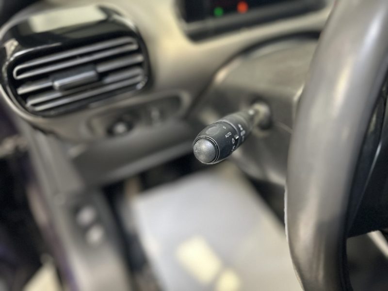 CITROEN C4 CACTUS 1.2 VTI 82ch SHINE - KIT DISTRI NEUF