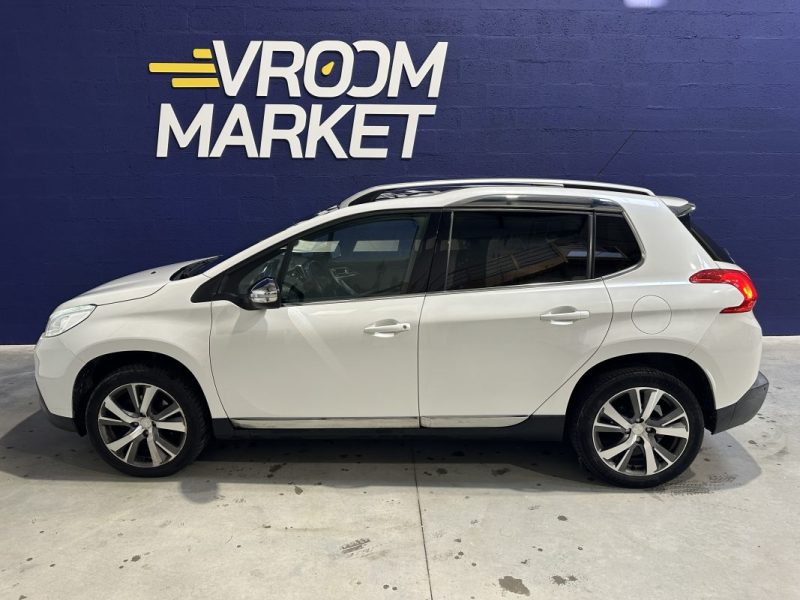 PEUGEOT 2008 1.6 BlueHDi 120ch Urban Cross - KIT DISTRI NEUF